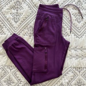 Jaanuu scrub pant NWOT